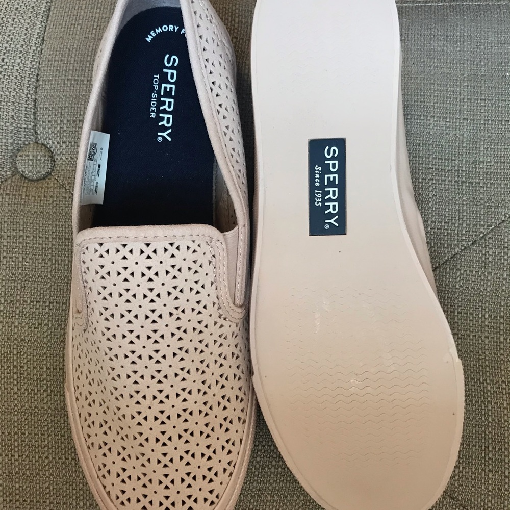 Sperry Slide ons pink.  Never been worn, NTW